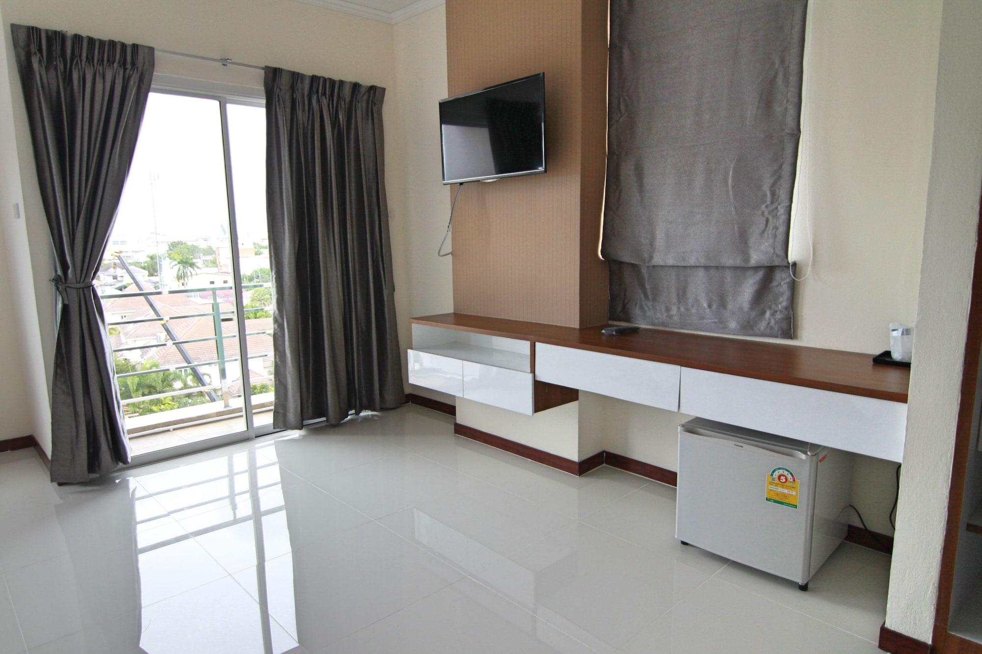 TTT Hotel Hat Yai Buitenkant foto